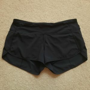 Lululemon women's black shorts size 6